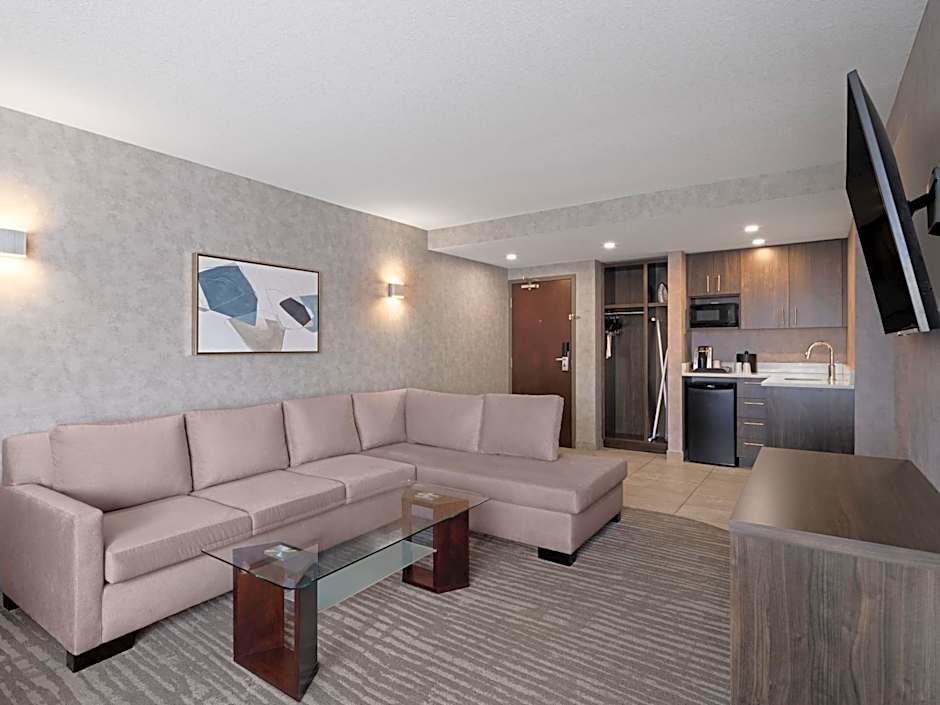 Holiday Inn Calgary Airport By IHG