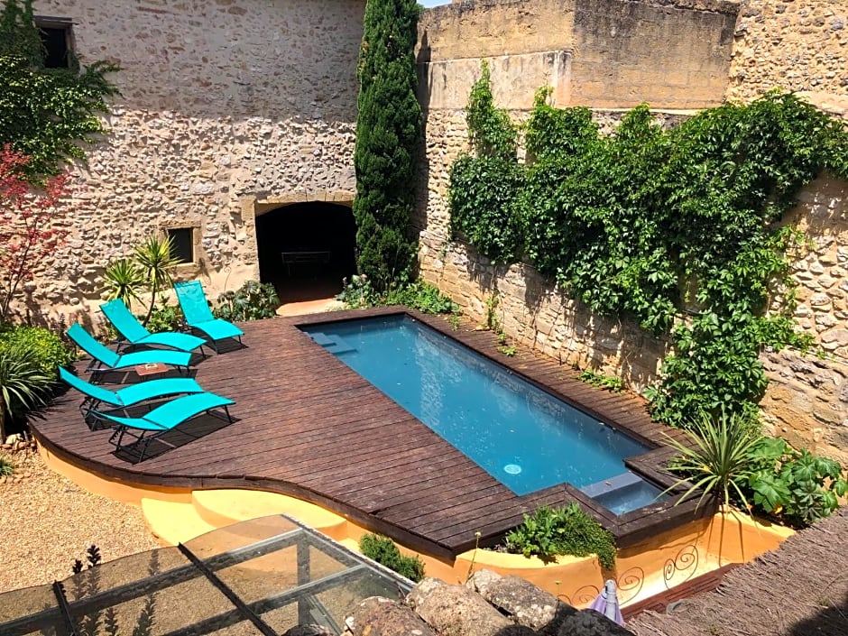 La maison du Barry - PISCINE - BILLARD - 10 personnes