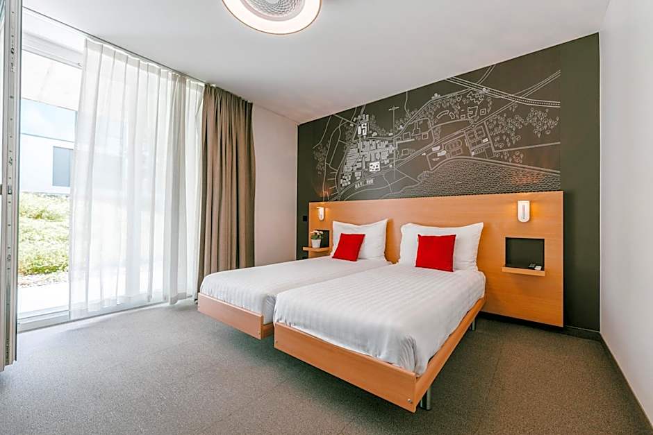 SwissTech Hotel