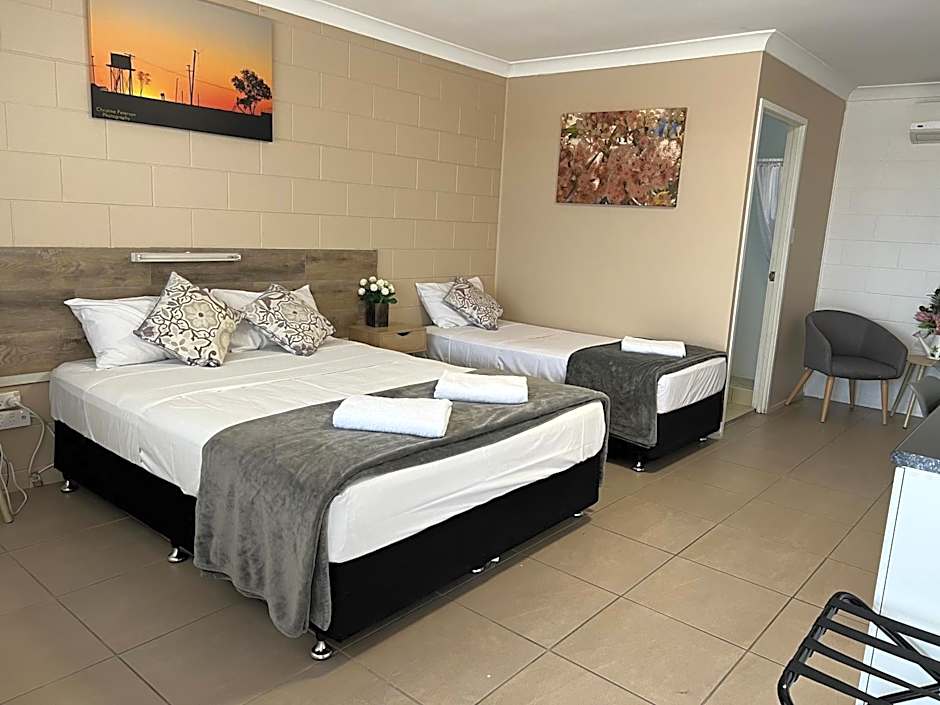 Spanish Lace Motor Inn