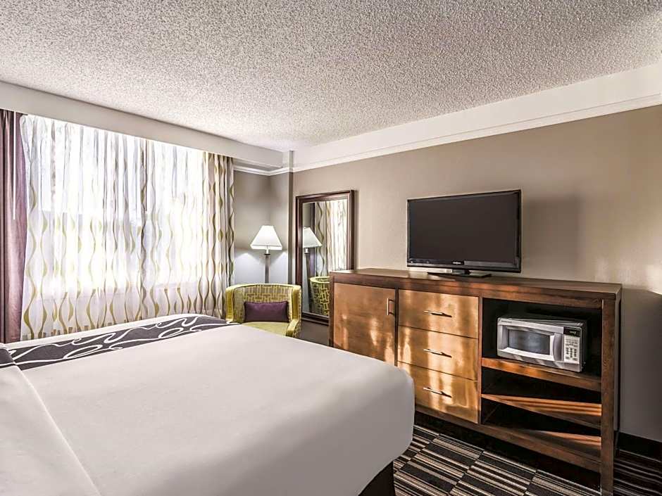 La Quinta Inn & Suites by Wyndham Jupiter