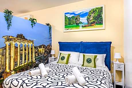 Deluxe One-Bedroom Apartment