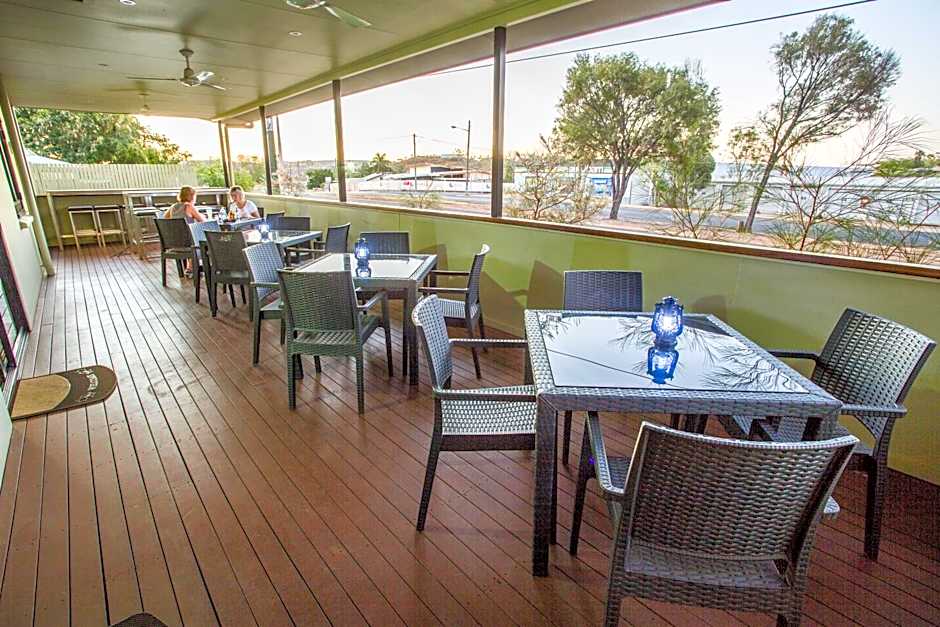 Spinifex Motel and Serviced Apartments