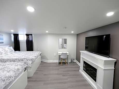 Deluxe Queen Room