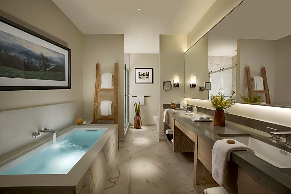 Stilwell Hotel