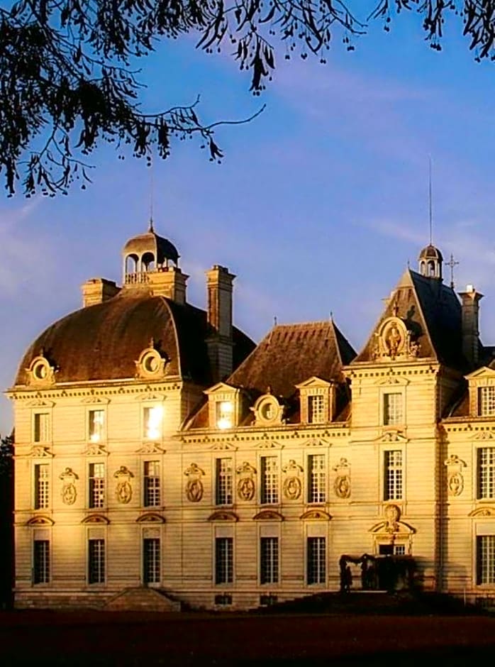 VILLA NANTEUIL