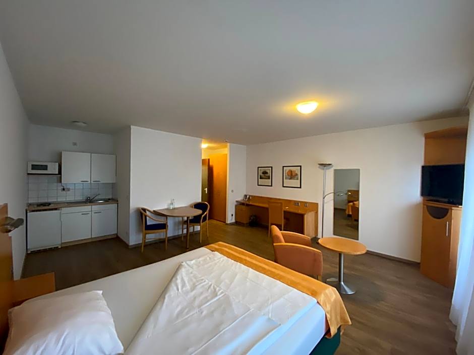 Ariva Boardinghouse Platanenhof