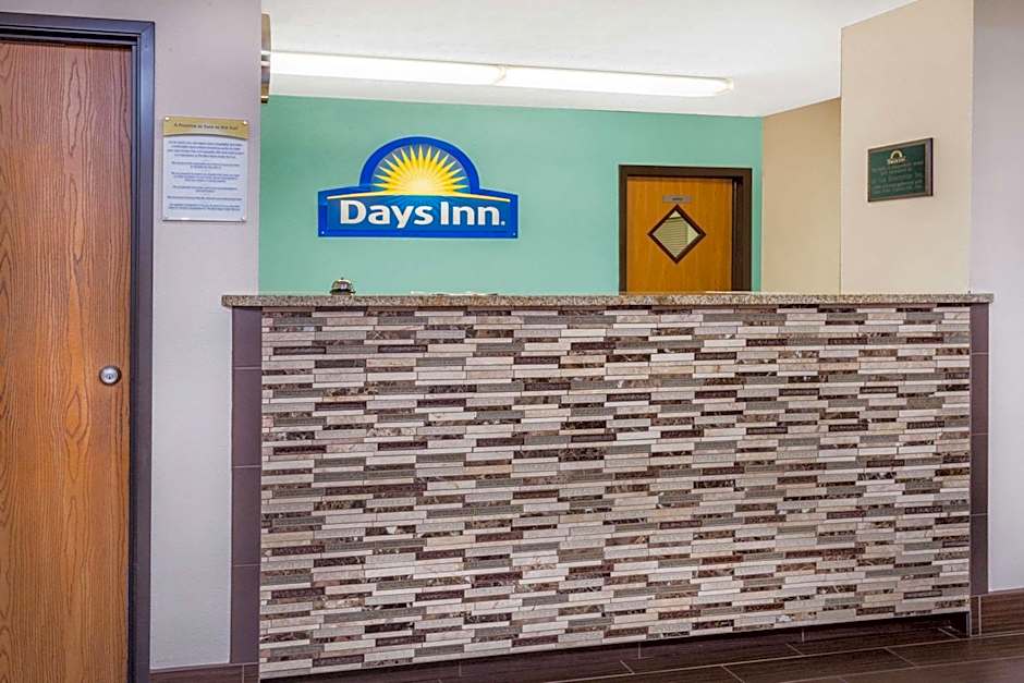 Days Inn by Wyndham Charleston