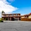 Red Roof Inn & Suites Monterey