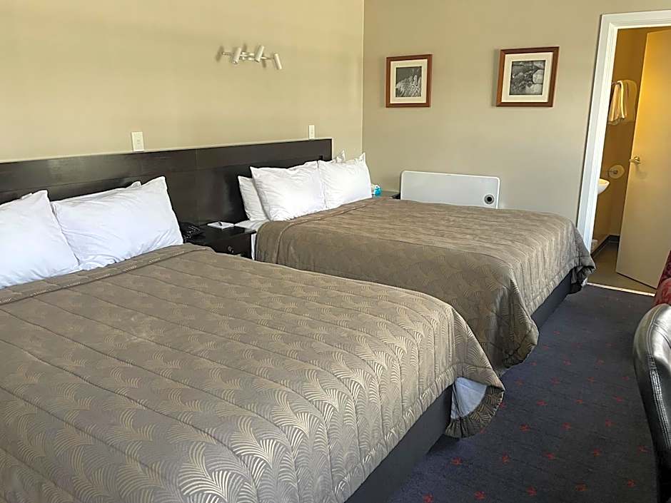 Discovery Settlers Hotel