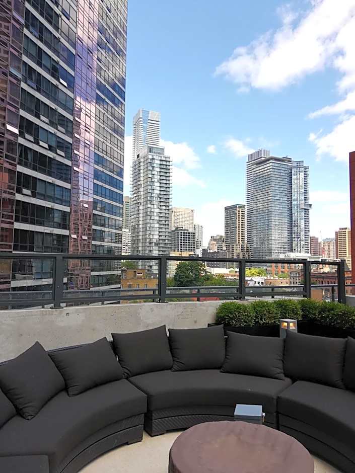 Stylish Downtown Toronto Residential Hotel