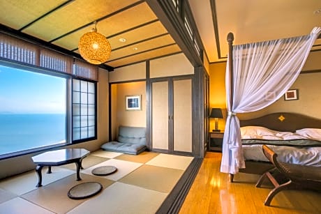 Room with Tatami Area and Open Air Bath