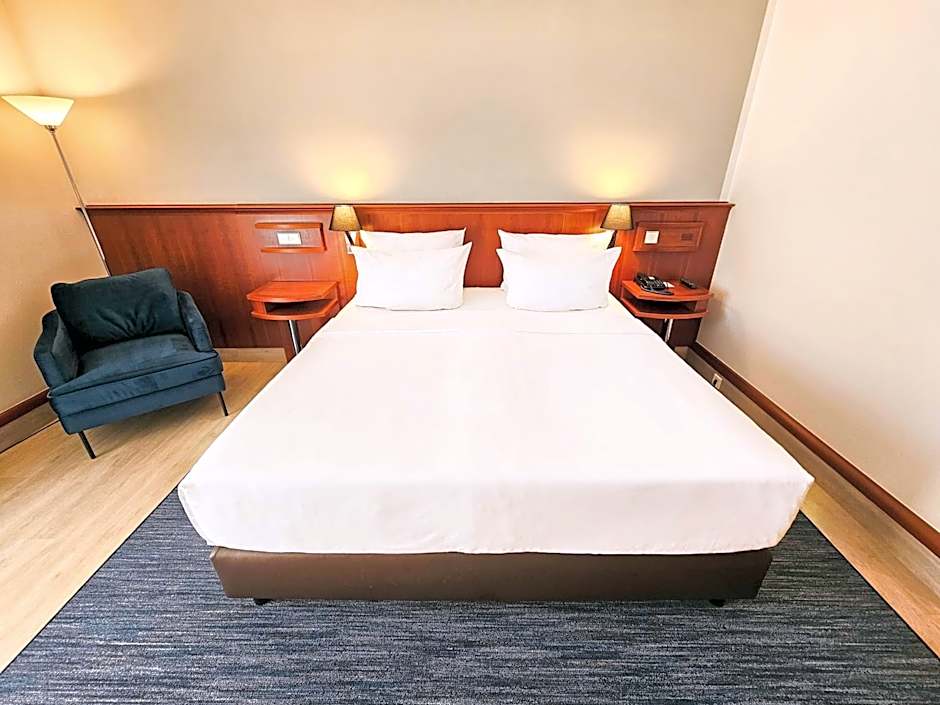 Radisson Blu Park Hotel And Conference Centre