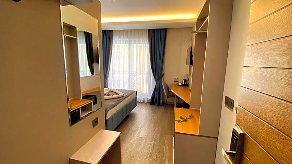 Mithras Hotel