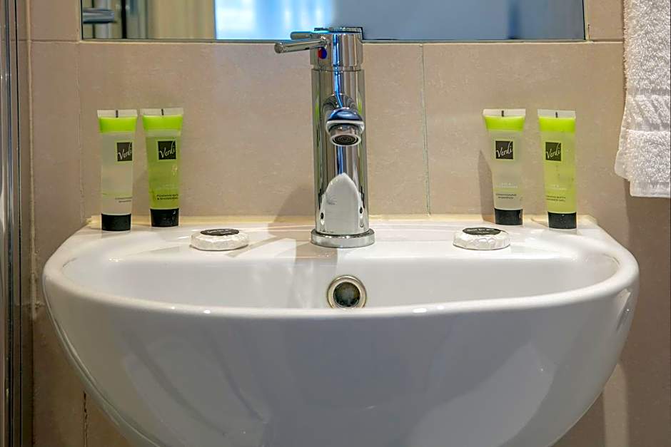 Queensway Hotel, Sure Hotel Collection by Best Western