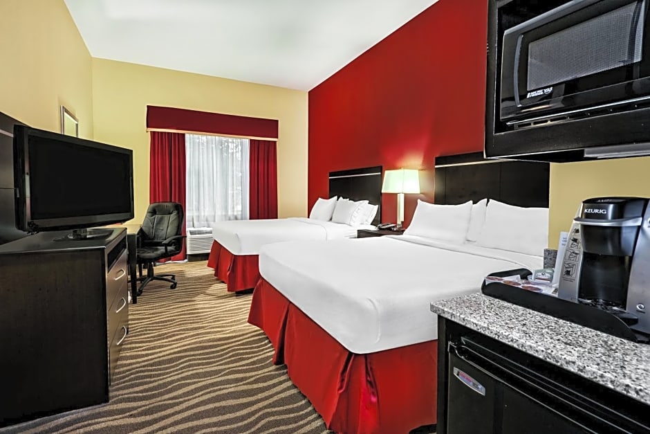 Holiday Inn Express & Suites Cotulla By IHG