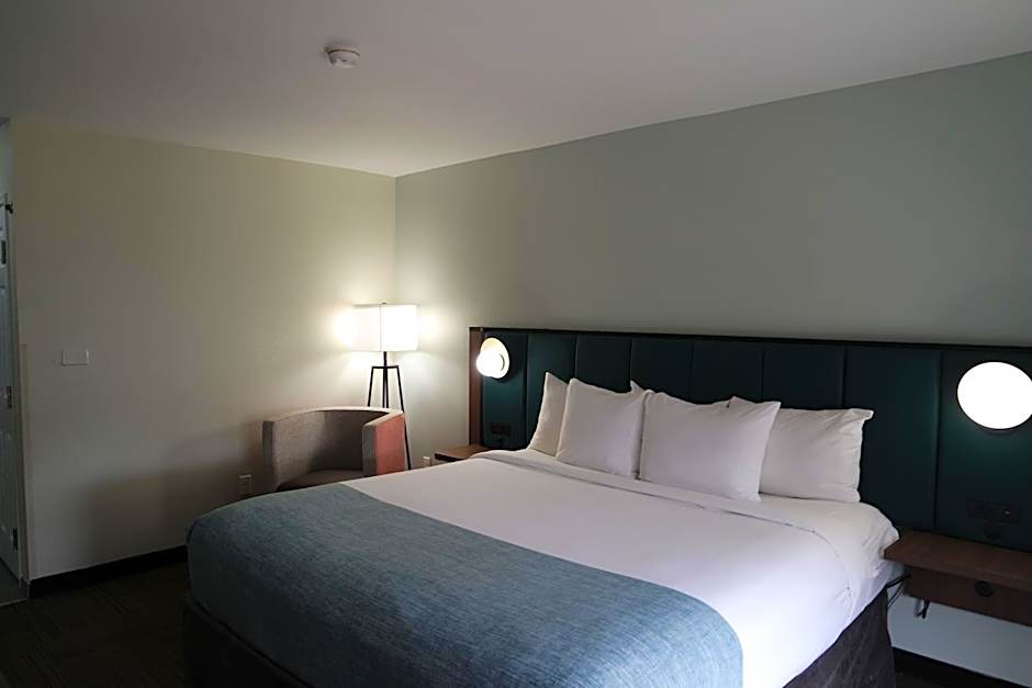 Wingate by Wyndham Kings Bay Naval Base / I-95