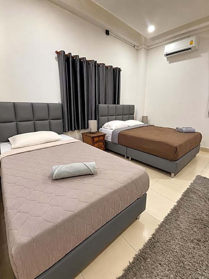 K2 Seaside Suites
