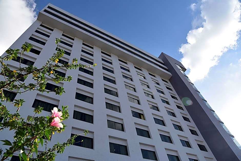 BP Grand Tower Hotel