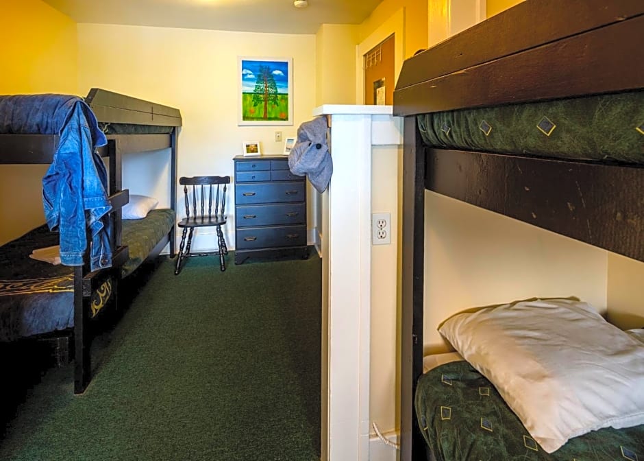 HI Penticton - Hostel