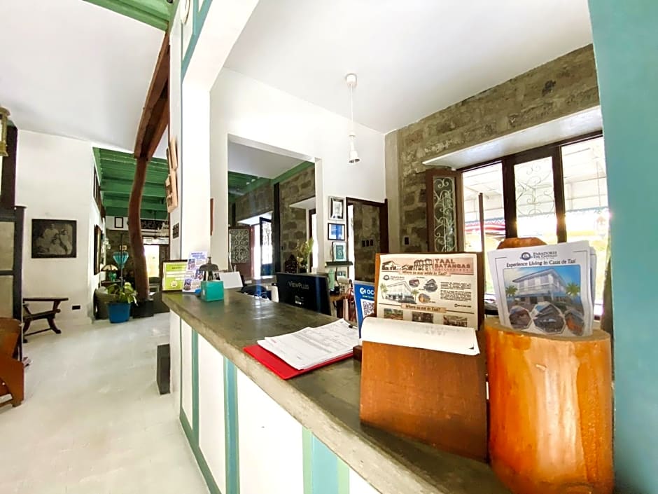 Paradores Del Castillo