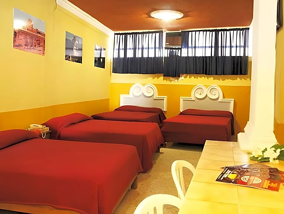 Hotel Suites Elia Noemi