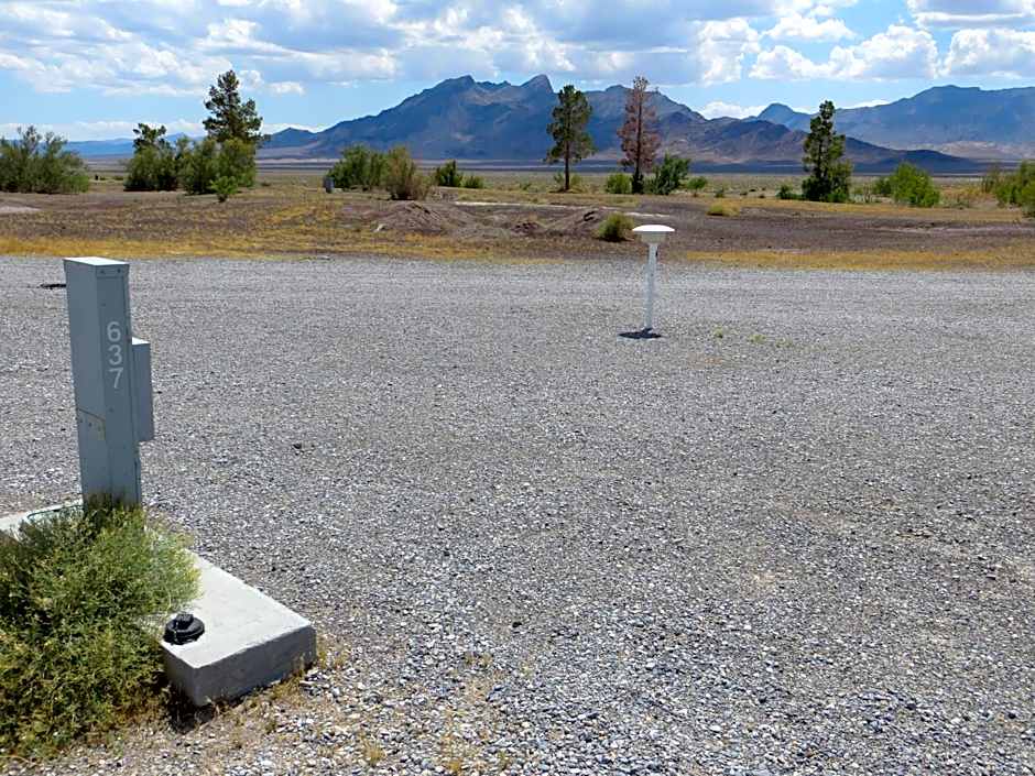 Longstreet Inn & Casino