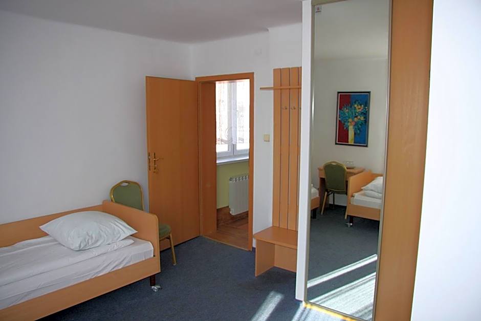 Kompleks Hotelowy Logos