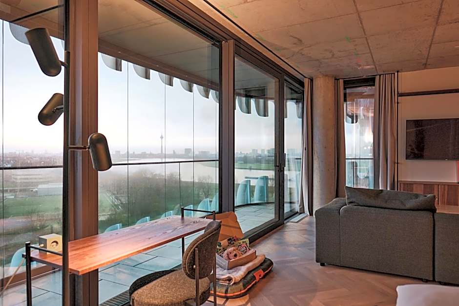 The Zipper Hotel und Apartments