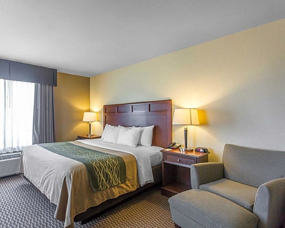 Comfort Inn & Suites Madisonville