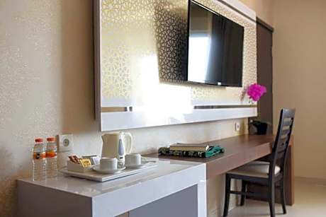 Superior Double or Twin Room with City View