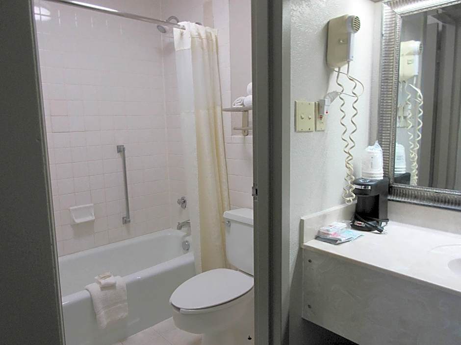 Clarion Inn Southern Pines - Pinehurst