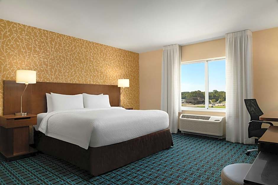 Fairfield Inn & Suites by Marriott London