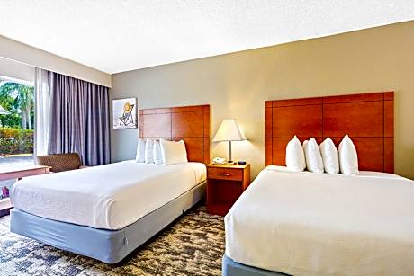 Queen Room with Two Queen Beds - Non-Smoking