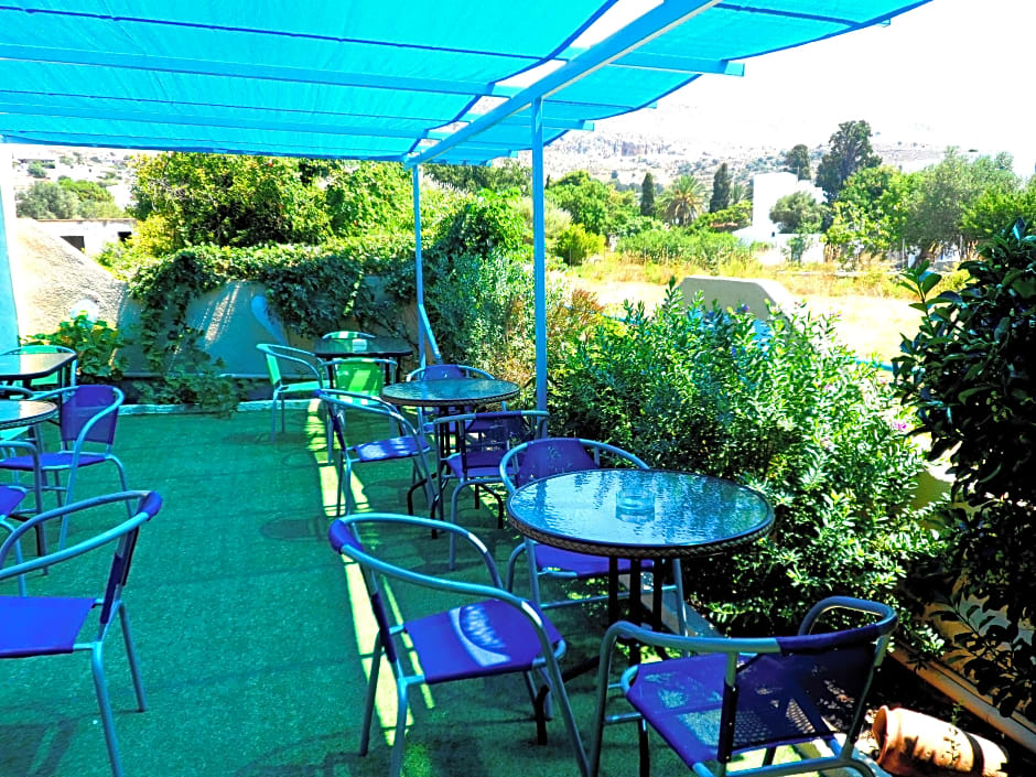 Papafotis Apartments & Suites