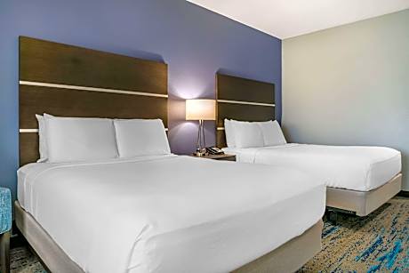 Queen Room with Two Queen Beds - Accessible/Non Smoking