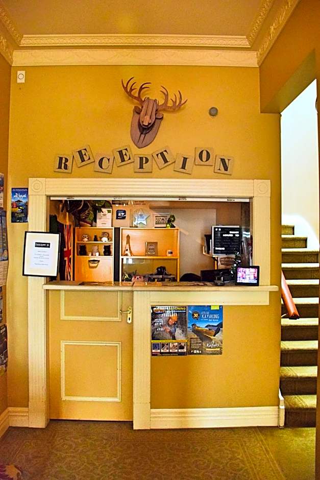 The Prince Albert Backpackers & Bar