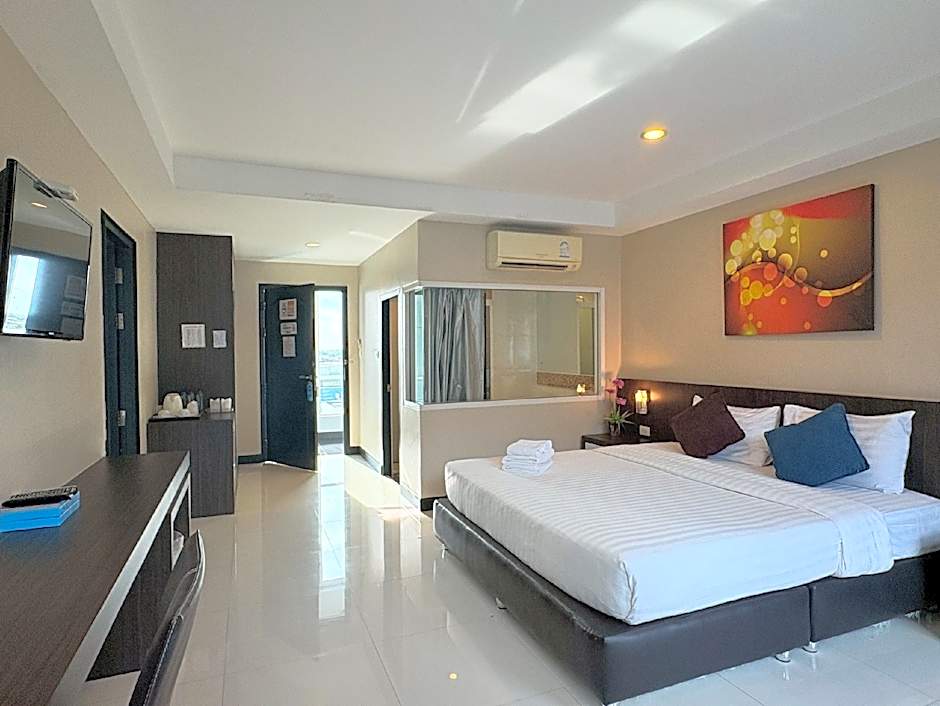 The Ozone Boutique Hotel