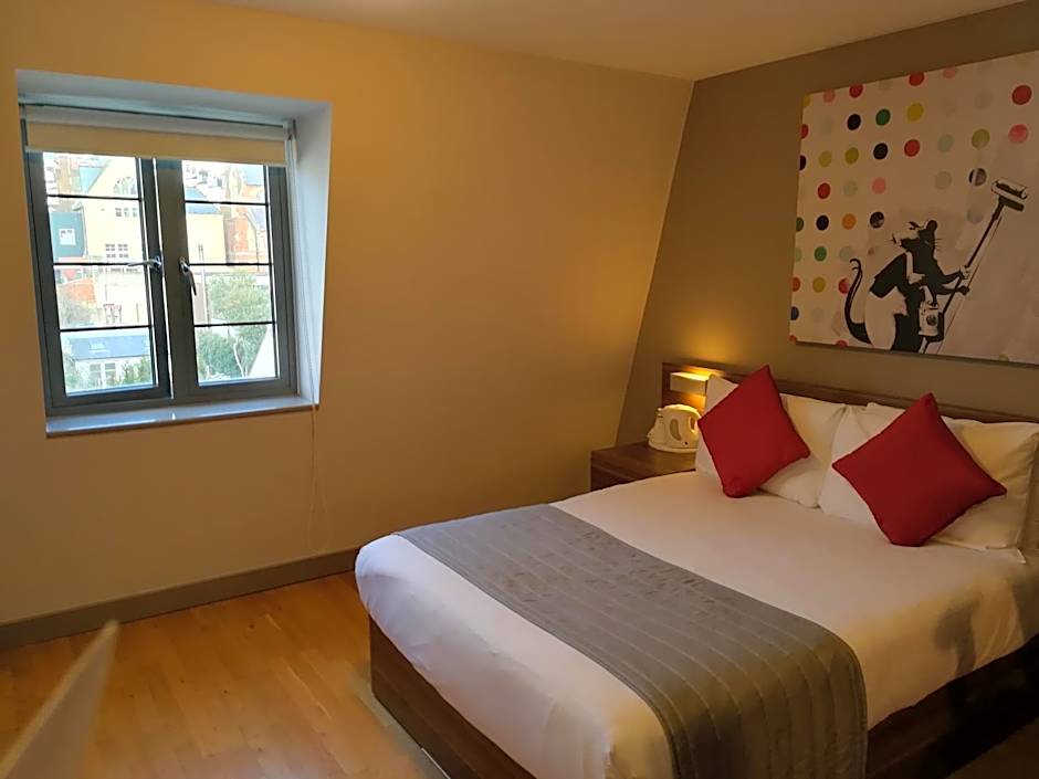 Britannia Study Hotel