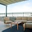 H41 Luxury Suites