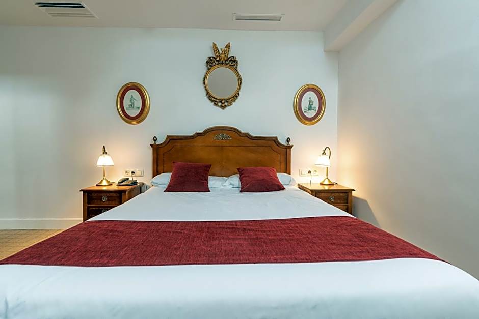 Photo 1 of 4 of Attic 1 Double Bed or 2 Beds