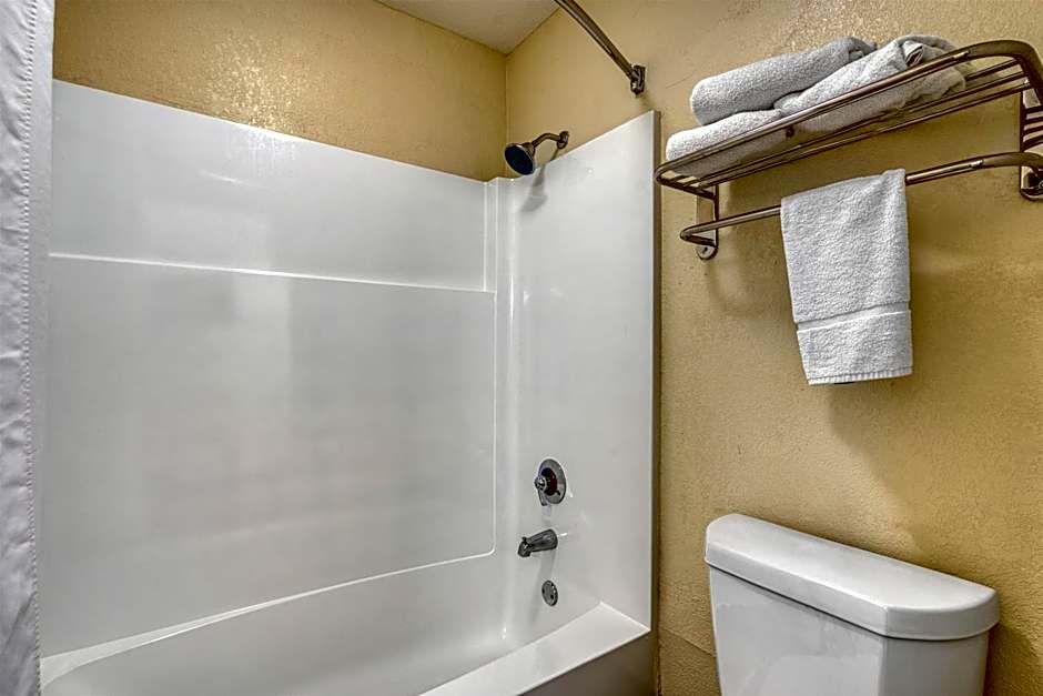 SureStay Hotel by Best Western Bowling Green North