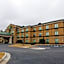 Holiday Inn Express & Suites Macon - I-475 by IHG