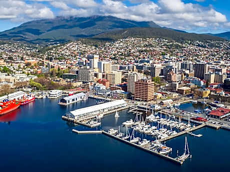 Somerset on the Pier Hobart