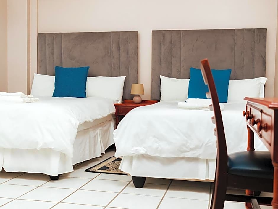 Ngwenya City Hotel