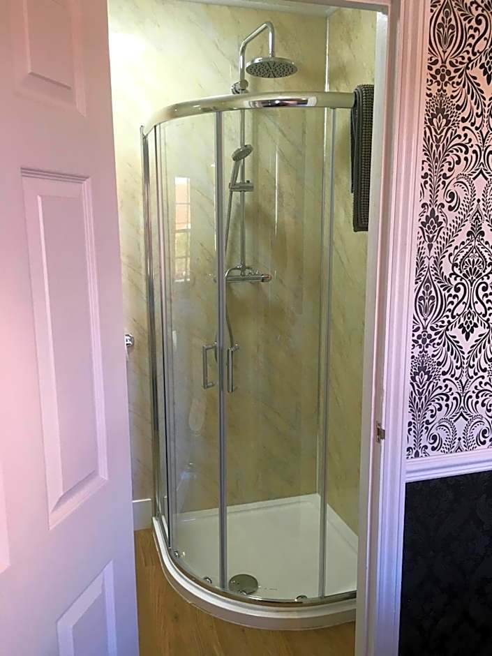 The White Hart pub and rooms