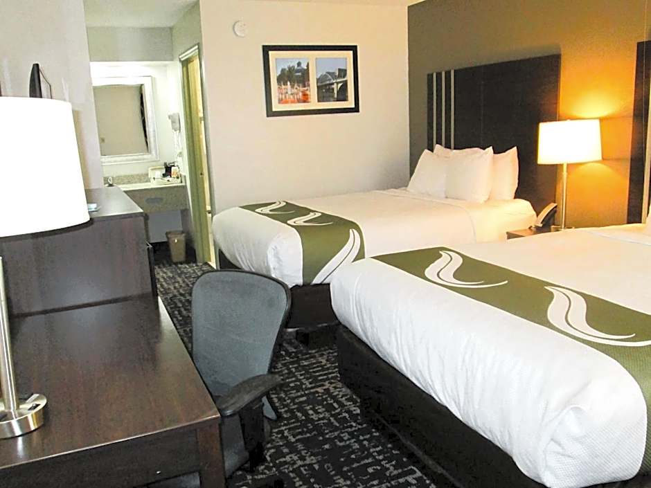 Quality Inn Cleveland North