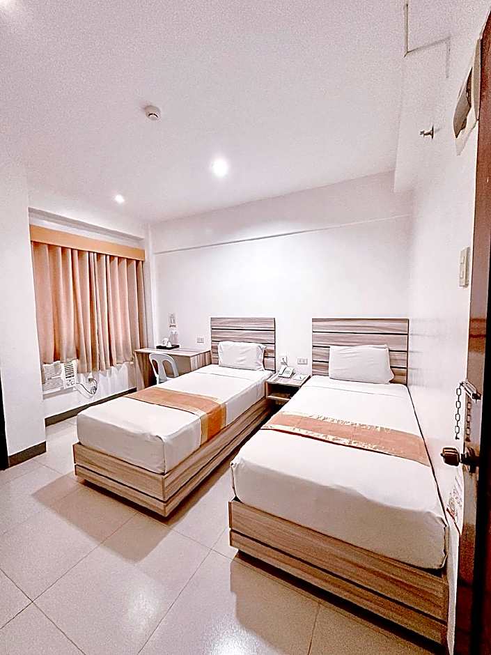 Travelbee Fuente Inn