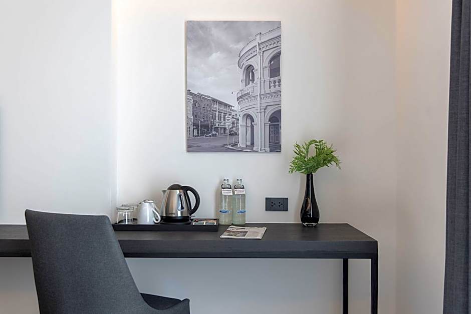 Travelodge Phuket Town