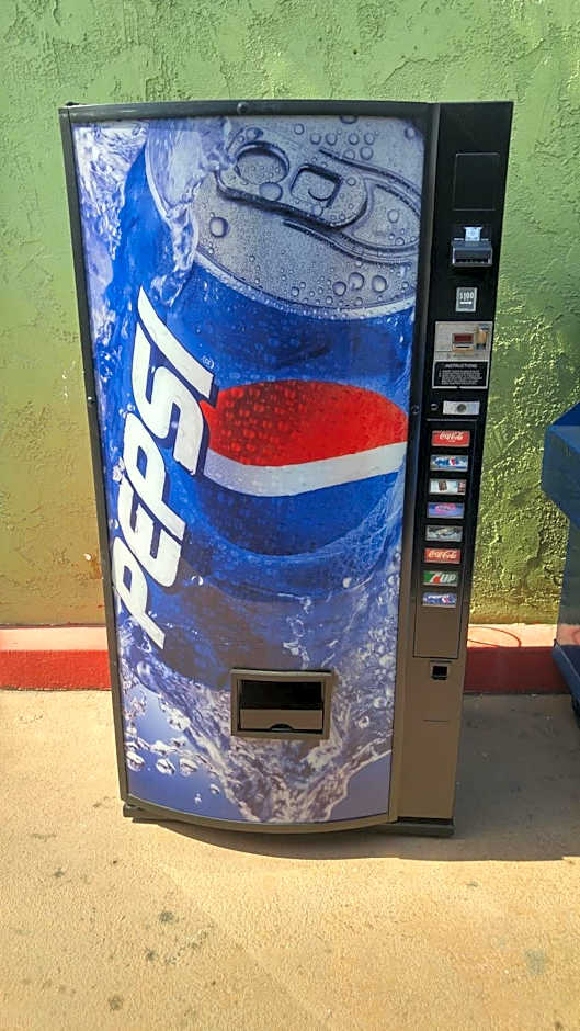 Travel Eagle Inn Motel